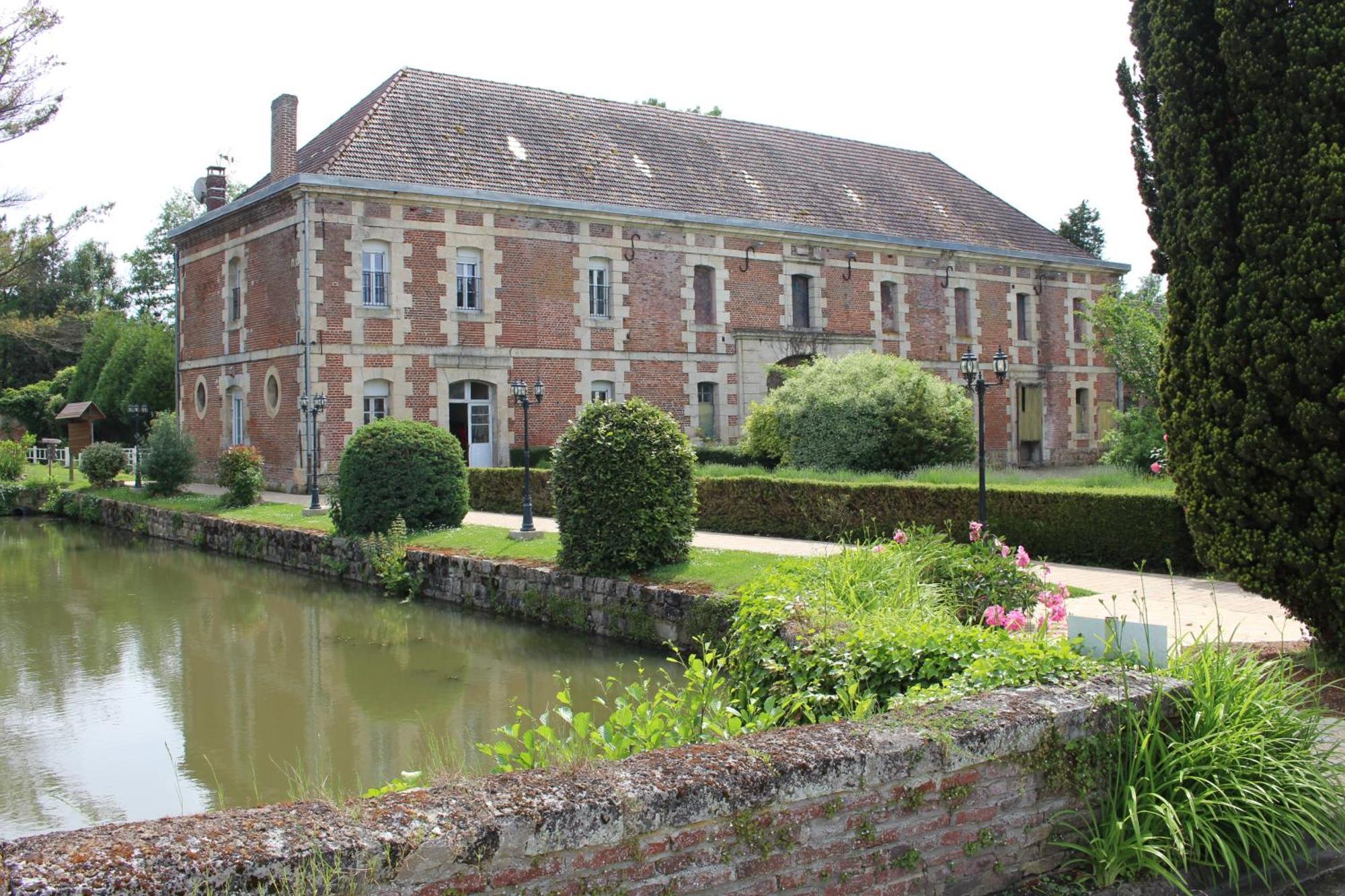 Couette-café Chateau De Quesmy